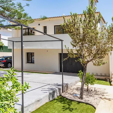 Villa De Lujo En Con Piscina Privada